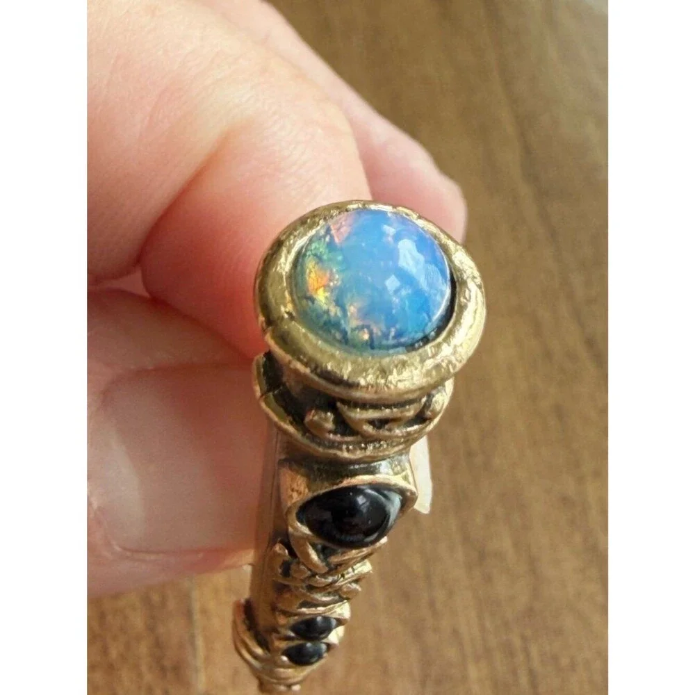 Miracle stunning vintage
